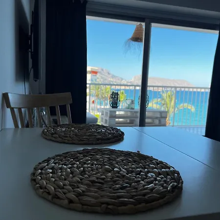 Daire *blue Sea * At The *